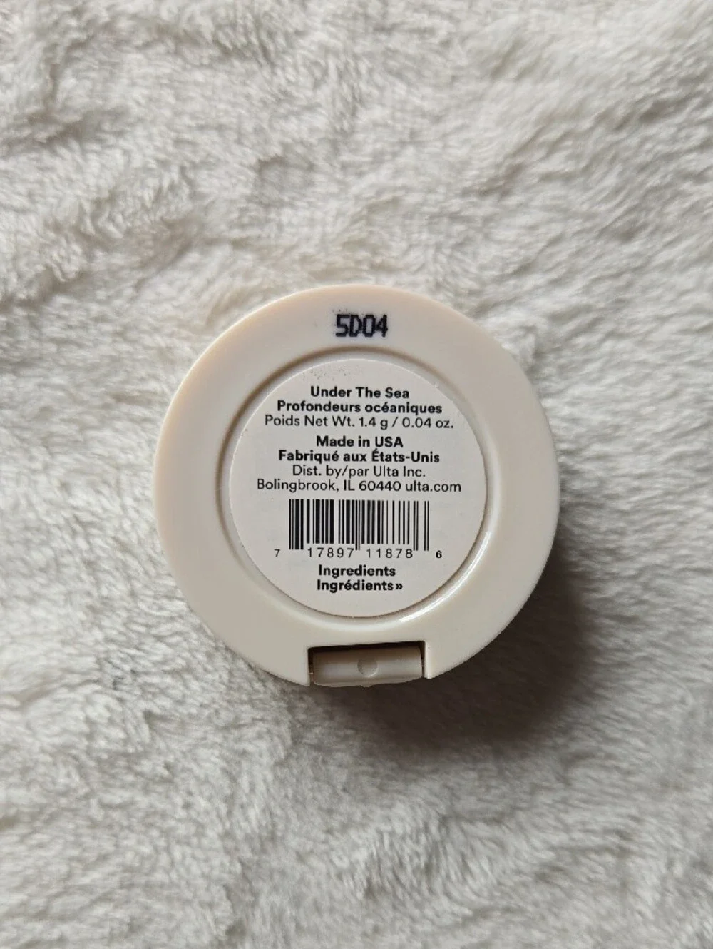 Ulta Beauty Shimmer Olive Green Eyeshadow